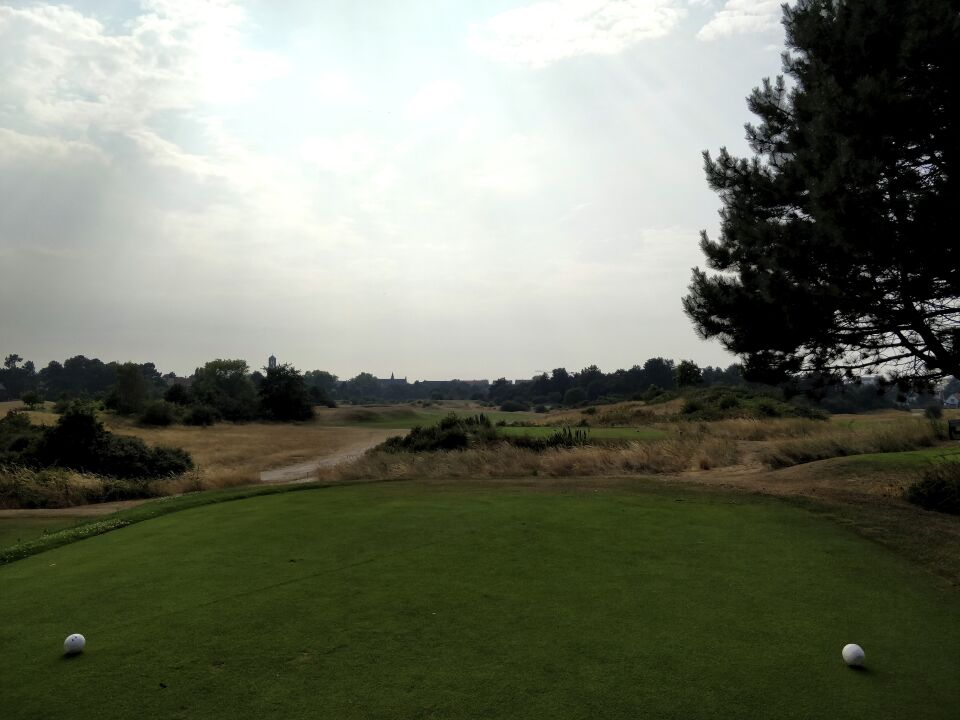 Photo hole 10