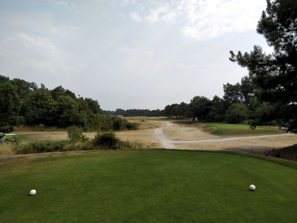 Photo hole 13